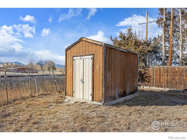 121 Willow Cir Dr, Loveland, CO 80537