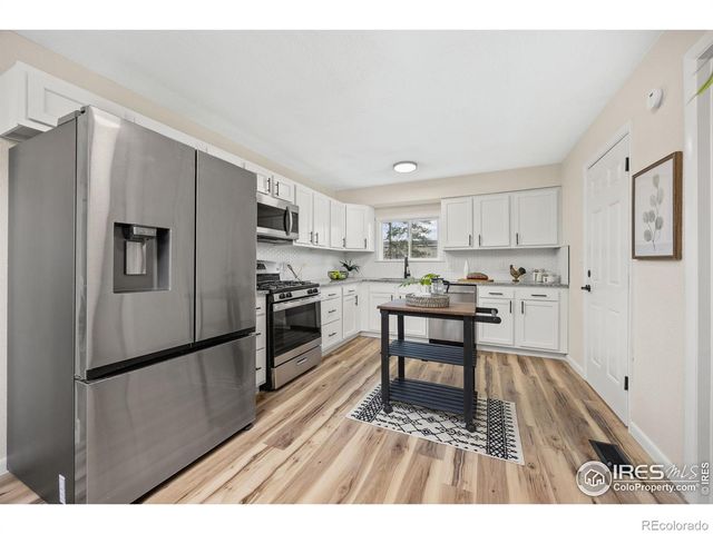 121 Willow Cir Dr, Loveland, CO 80537