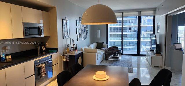 1010 Brickell Ave 4208, Miami, FL 33131