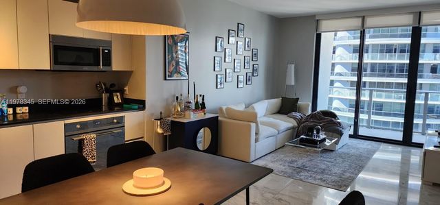 1010 Brickell Ave 4208, Miami, FL 33131