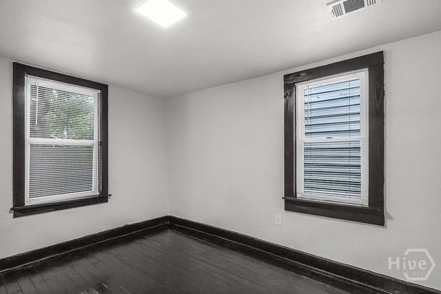 2221 Harden Street, Savannah, GA 31415