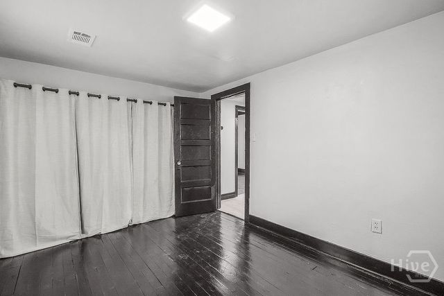 2221 Harden Street, Savannah, GA 31415