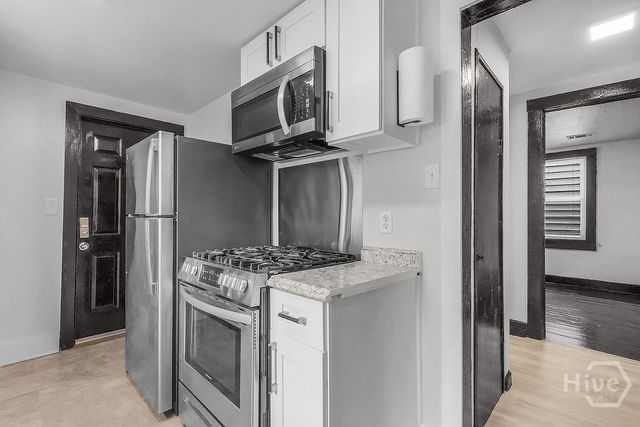 2221 Harden Street, Savannah, GA 31415