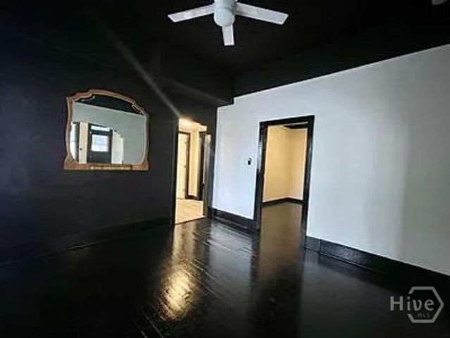 2221 Harden Street, Savannah, GA 31415