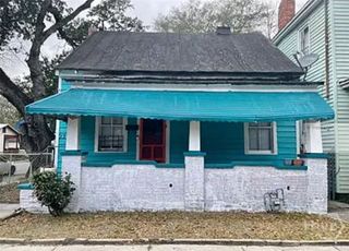 2221 Harden Street, Savannah, GA 31415