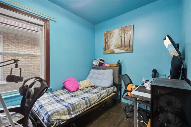 1444 Gunderson Avenue, Berwyn, IL 60402