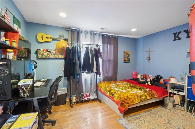 1444 Gunderson Avenue, Berwyn, IL 60402