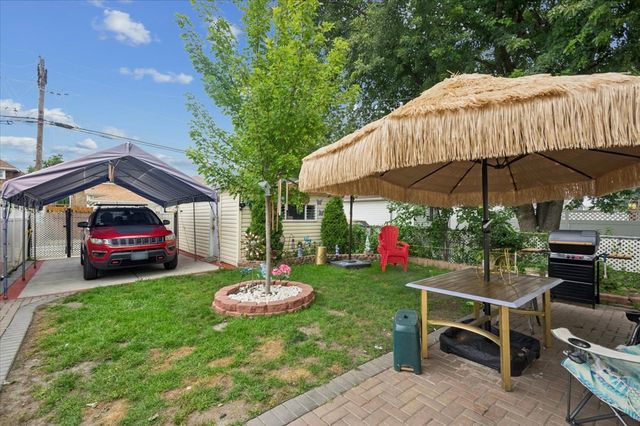 1444 Gunderson Avenue, Berwyn, IL 60402