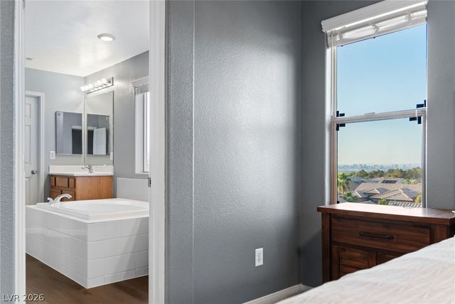 1240 Sonatina Drive, Henderson, NV 89052