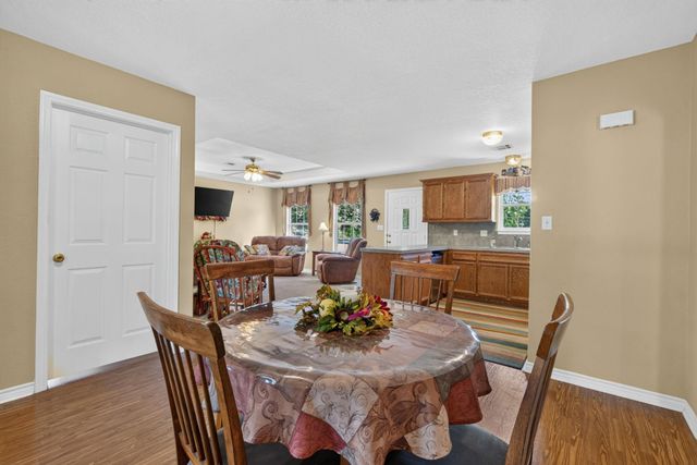 114 Holly Berry Street, Onalaska, TX 77360