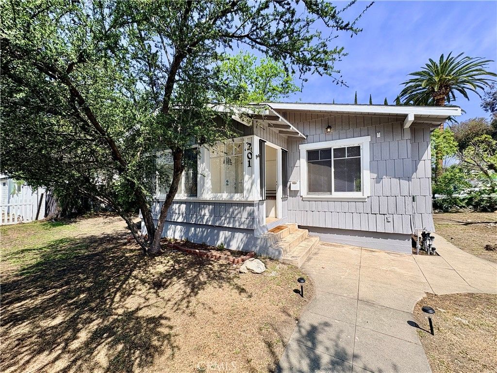 201 Arrow Highway, Claremont, CA 91711
