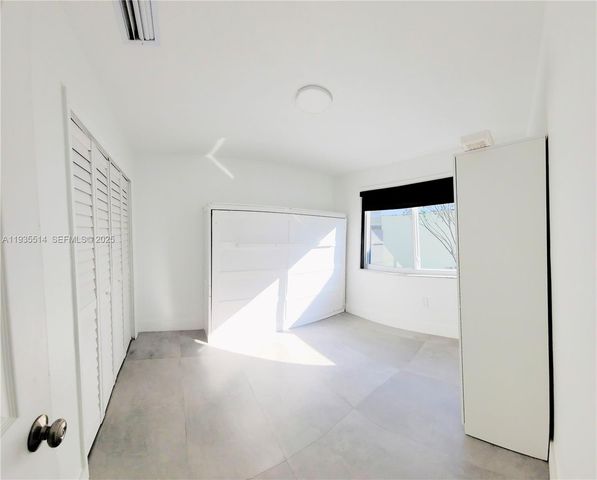 22225 SW 100th Ave, Cutler Bay, FL 33190