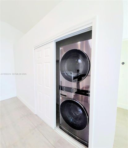 22225 SW 100th Ave, Cutler Bay, FL 33190