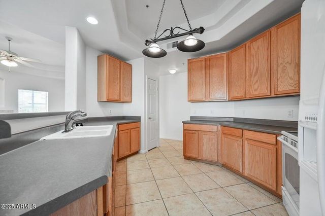 8245 E Bell Road Unit 151, Scottsdale, AZ 85260