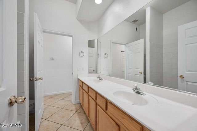 8245 E Bell Road Unit 151, Scottsdale, AZ 85260