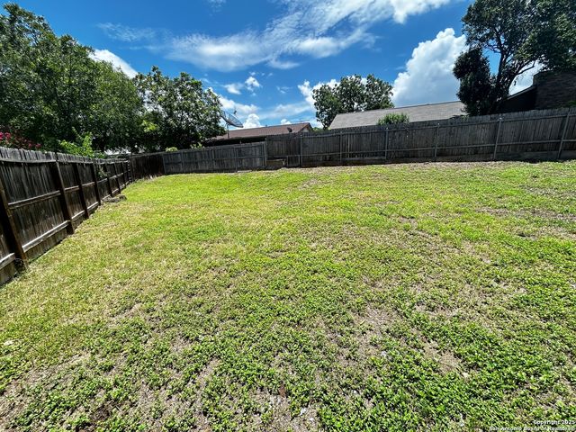 11250 Center Point Rd, San Antonio, TX 78233