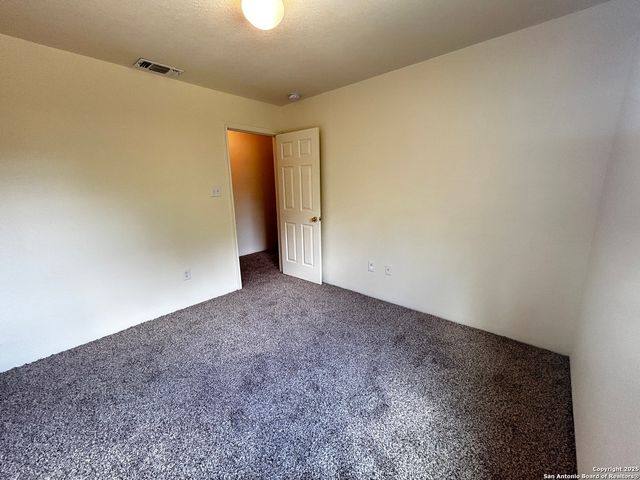 11250 Center Point Rd, San Antonio, TX 78233