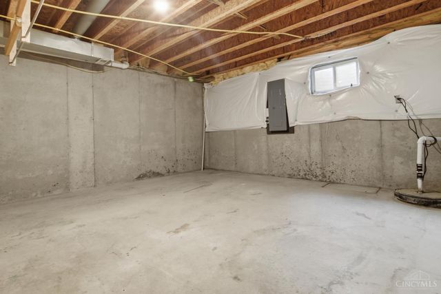 6004 Tyler Point Drive, Fairfield Twp, OH 45011