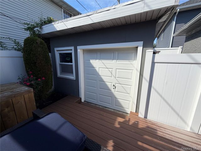 607 Lincoln Boulevard, Long Beach, NY 11561