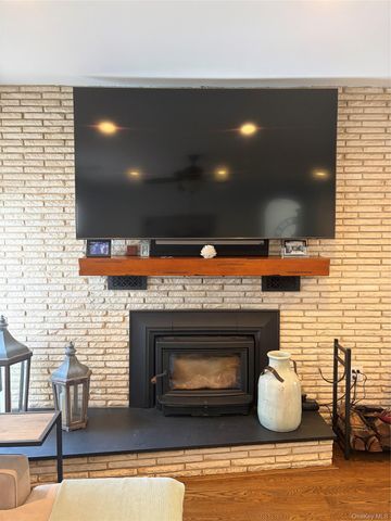 607 Lincoln Boulevard, Long Beach, NY 11561