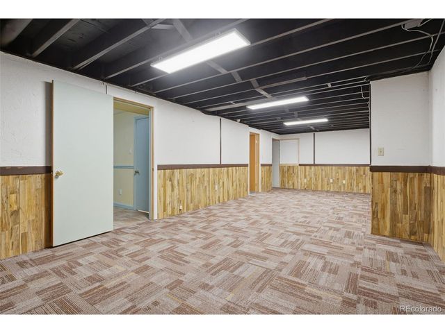 8123 W Iowa Ave, Lakewood, CO 80232