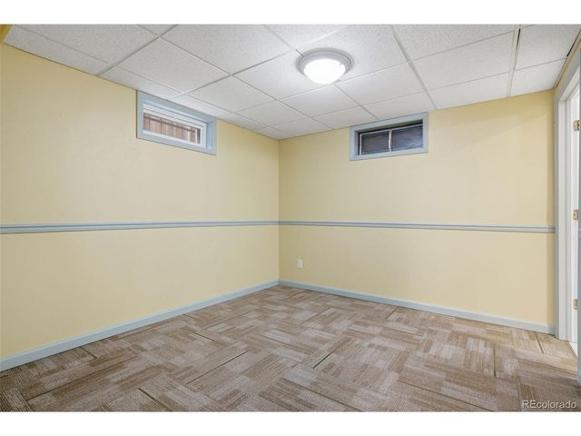 8123 W Iowa Ave, Lakewood, CO 80232