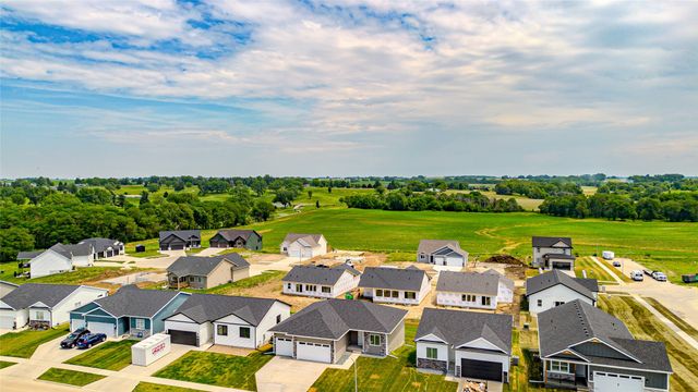 1683 20th Avenue SE, Altoona, IA 50009