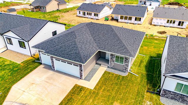 1683 20th Avenue SE, Altoona, IA 50009