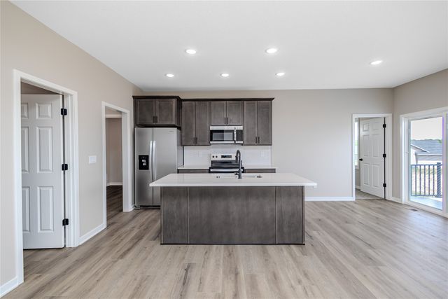 1683 20th Avenue SE, Altoona, IA 50009