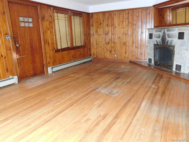 219 Willow Drive, Mahopac, NY 10541