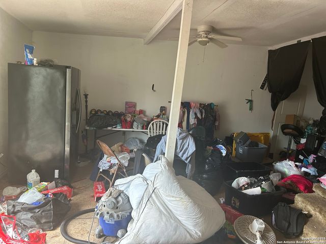 2214 W Cesar E Chavez, San Antonio, TX 78207
