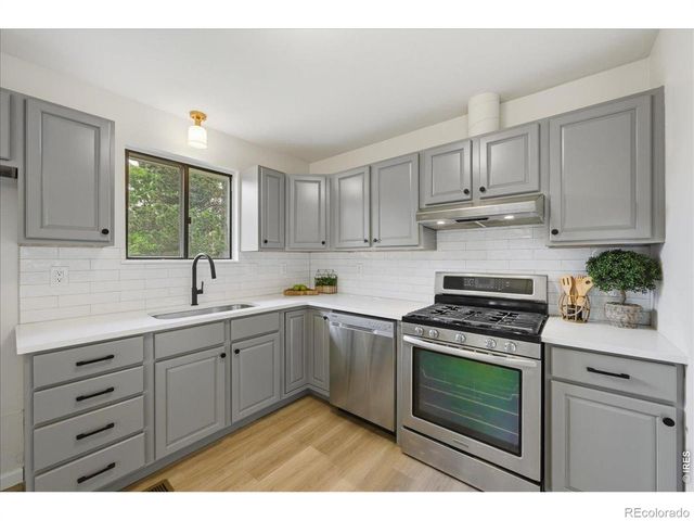 2454 Leghorn Drive, Fort Collins, CO 80526