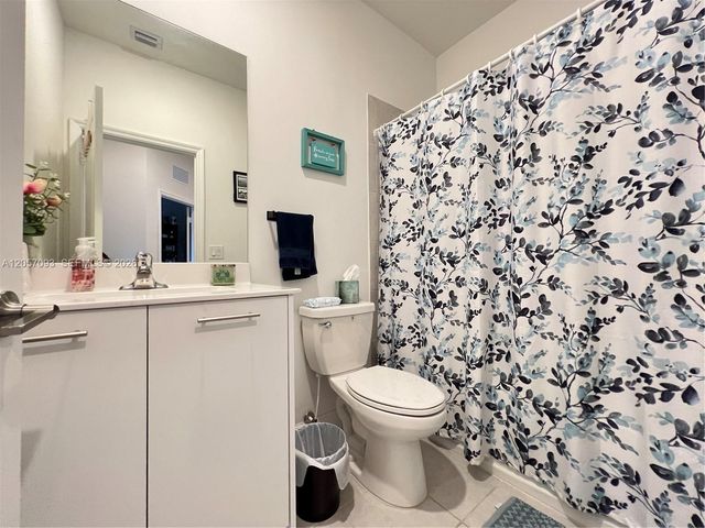 12635 NW 24th Ave, Miami, FL 33167