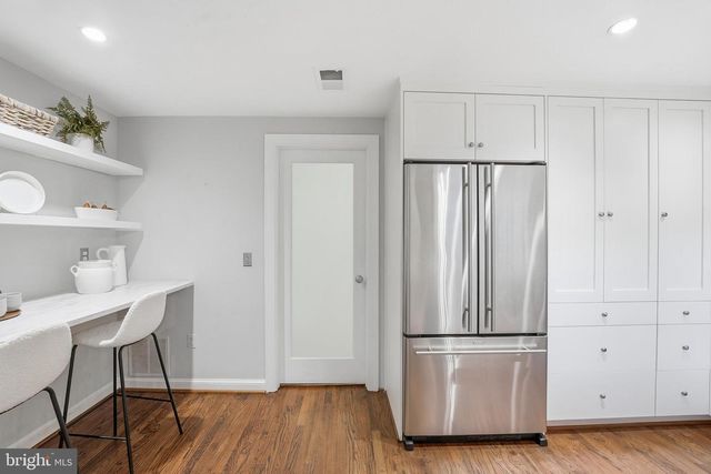 4286 MASSACHUSETTS AVE NW, Washington, DC 20016