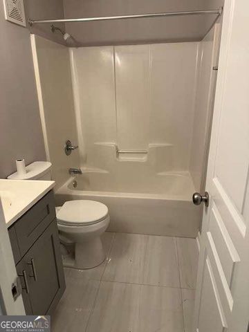 490 Barnett Shoals Road 301, Athens, GA 30605