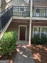 490 Barnett Shoals Road 301, Athens, GA 30605