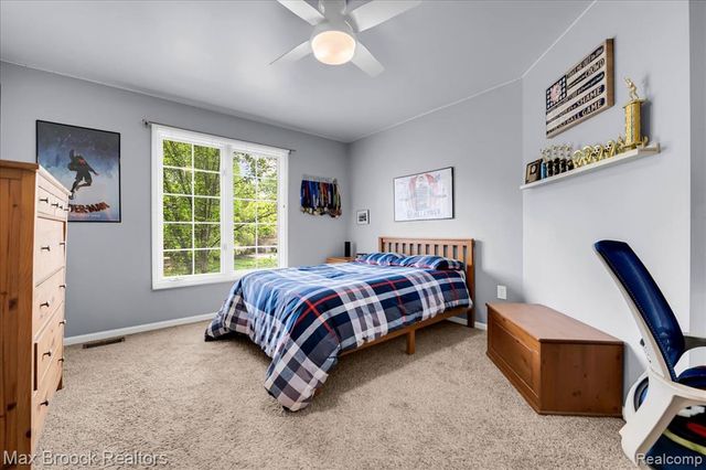 4086 Arcadia Drive, Rochester Hills, MI 48326