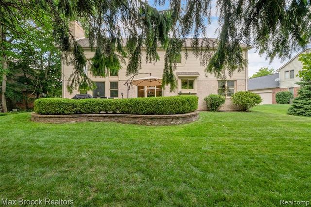 4086 Arcadia Drive, Rochester Hills, MI 48326