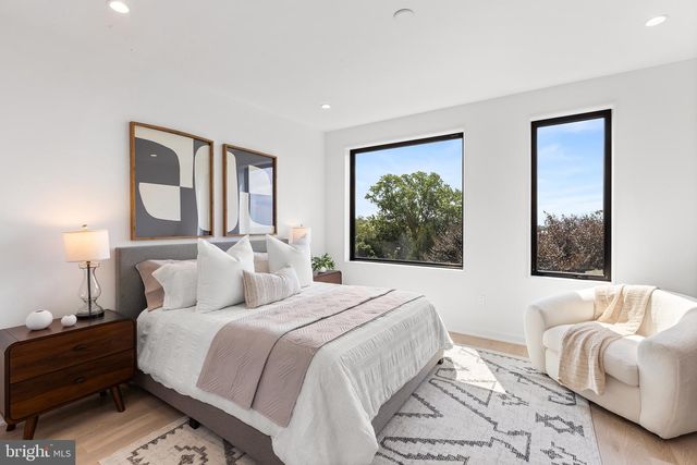 271 DELMAR ST, Philadelphia, PA 19128