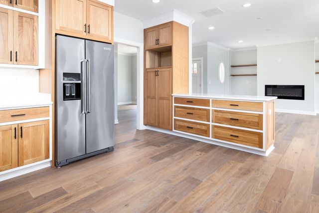 4175 CEDAR POINT RD, Lakeland, TN 38002