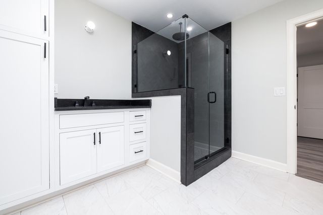 4175 CEDAR POINT RD, Lakeland, TN 38002