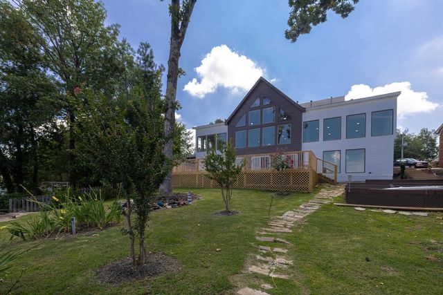 4175 CEDAR POINT RD, Lakeland, TN 38002