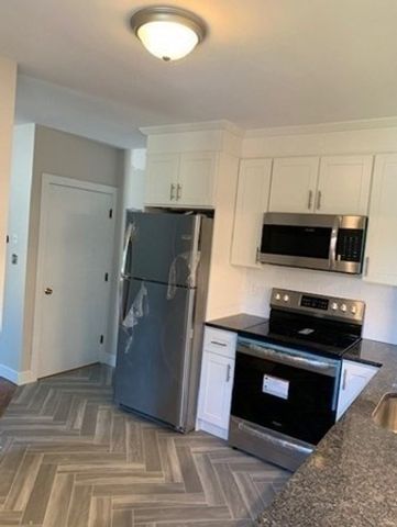 13 Lester 1, Needham, MA 02494