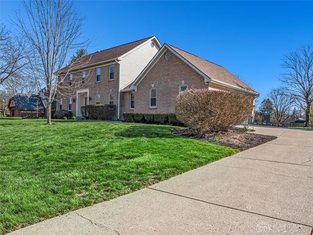 8800 Withersfield Court, Springboro, OH 45066