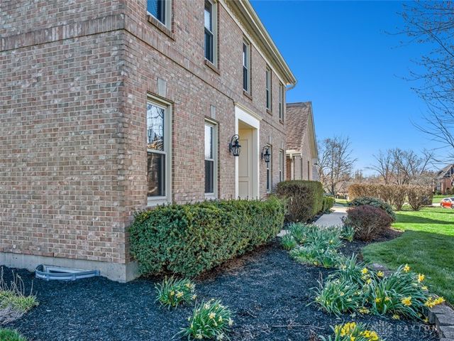 8800 Withersfield Court, Springboro, OH 45066
