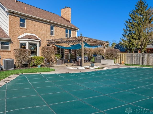 8800 Withersfield Court, Springboro, OH 45066