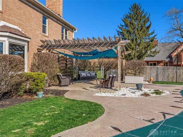 8800 Withersfield Court, Springboro, OH 45066