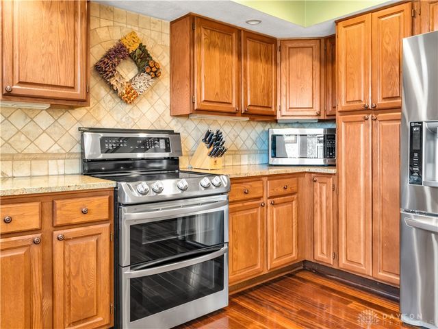 8800 Withersfield Court, Springboro, OH 45066