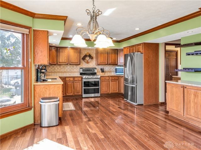 8800 Withersfield Court, Springboro, OH 45066