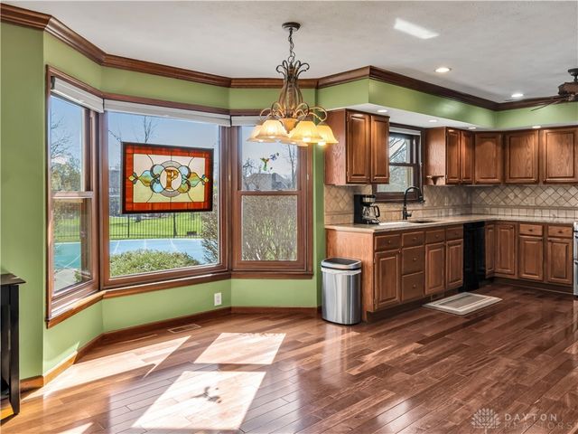 8800 Withersfield Court, Springboro, OH 45066